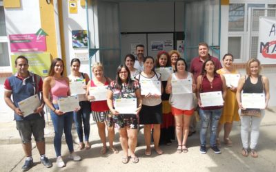 ENTREGADOS LOS DIPLOMAS AL ALUMNADO DEL CURSO DE ATENCIÓN SOCIOSANITARIA A PERSONAS EN EL DOMICILIO